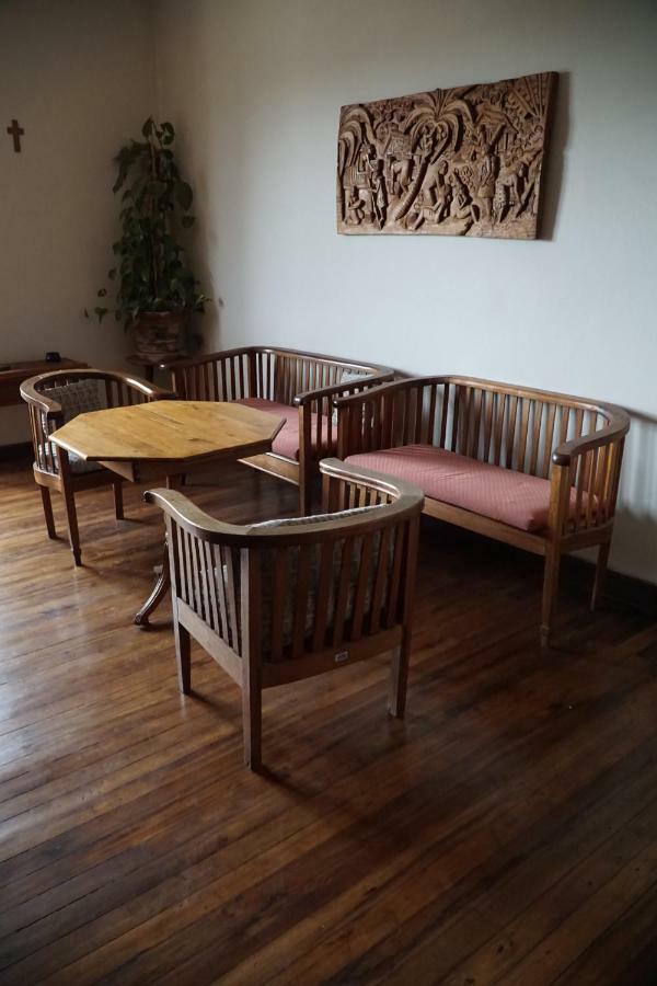 Hotel Lovasoa 4C Antsirabe Esterno foto